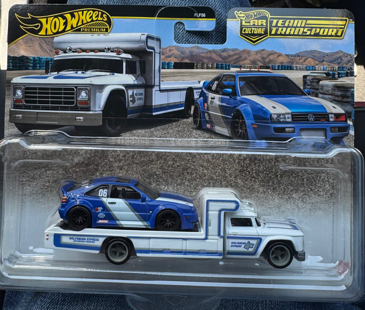 New Hotwheels Team Transport FLF56-957L Set of 3
