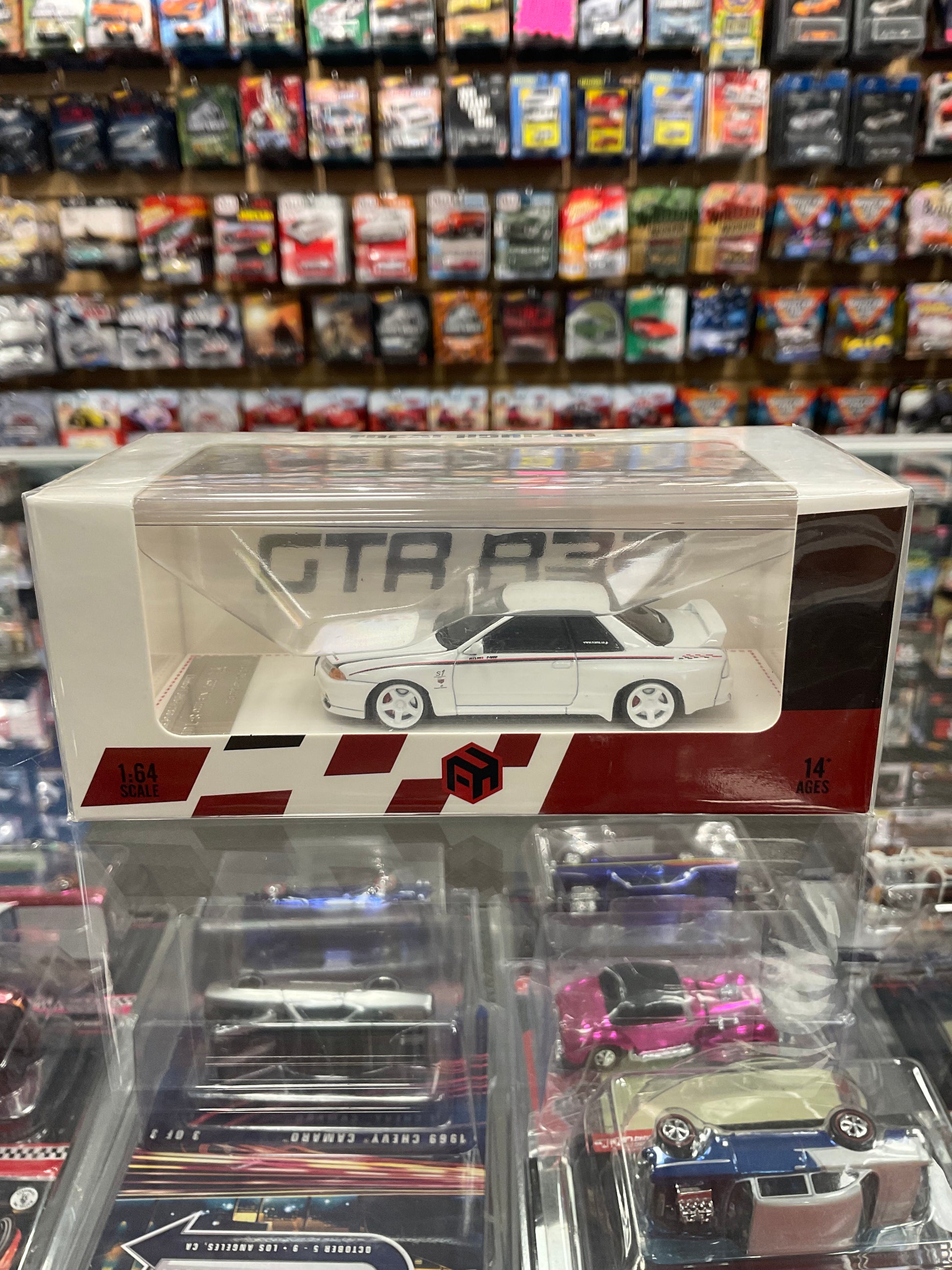 1/64 Focal 日産 R32 スカイライン s-tune ニスモ 白 Nissan Skyline 1/64 Focal 日産 R32 スカイライン s-tune ニスモ 白 Nissan Skyline