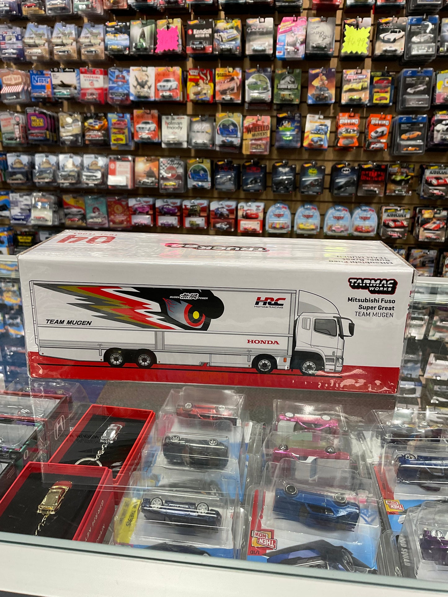 Tarmac Mitsubishi Fuso Super Great TEAM MUGEN