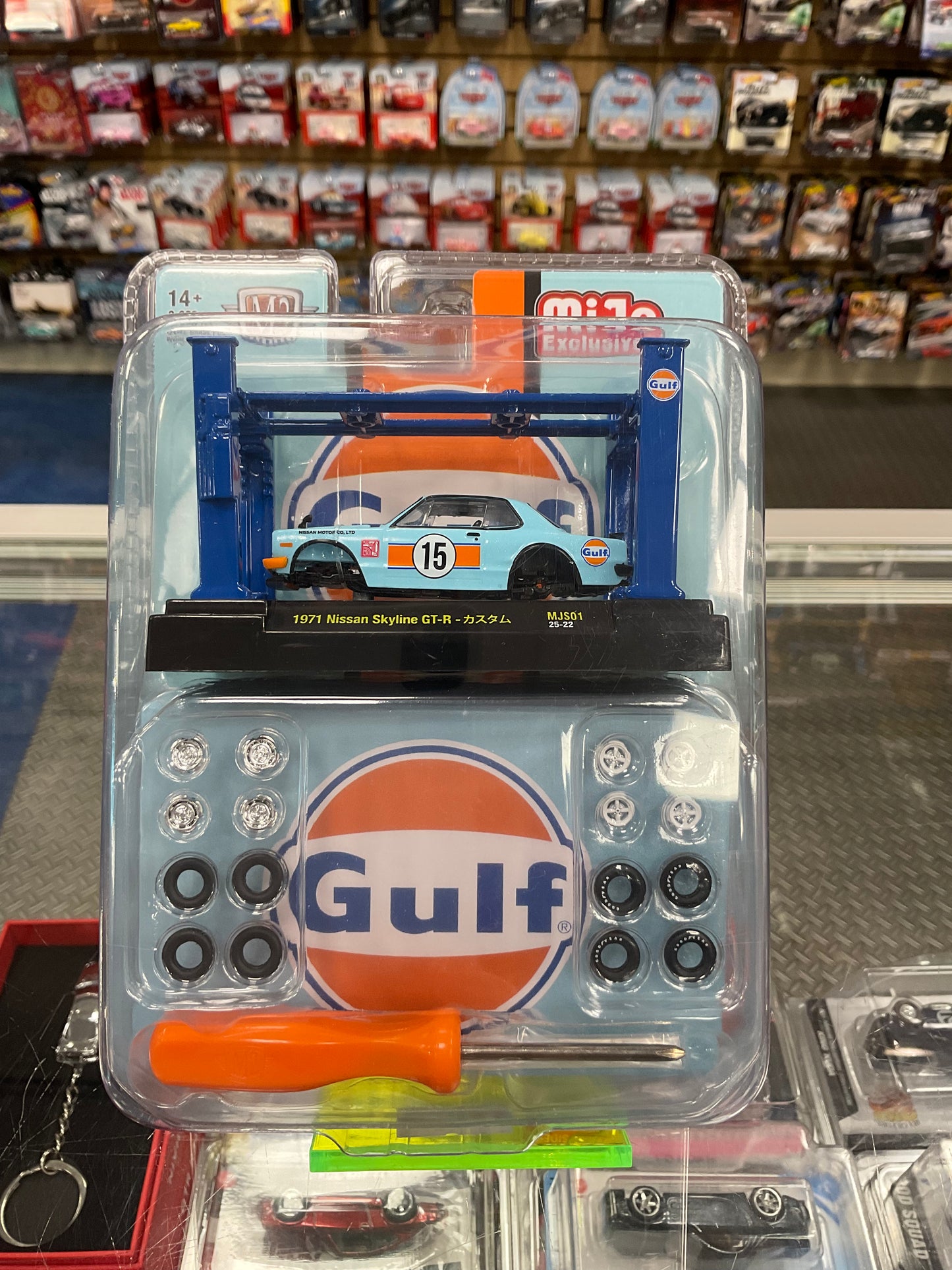 M2 1971 Nissan Skyline GT-R Gulf Model Kit