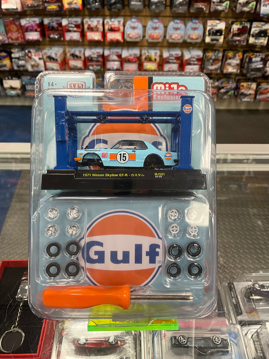 M2 1971 Nissan Skyline GT-R Gulf Model Kit