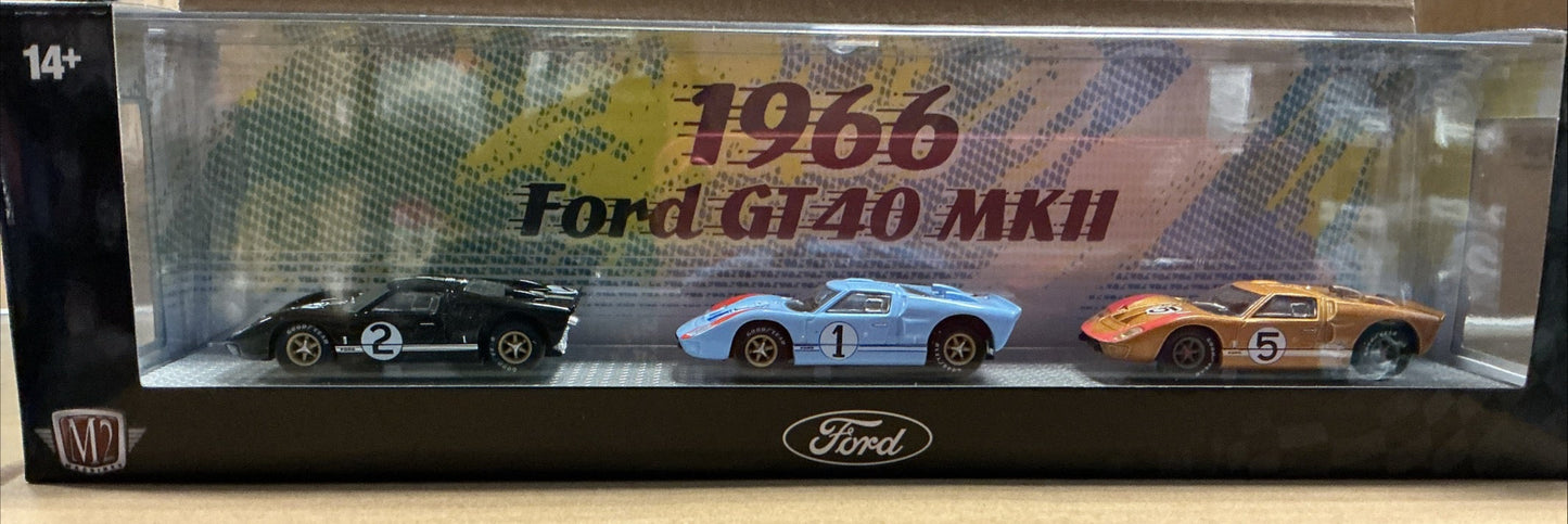 M2 Machines Auto-Thentics 1966 Ford GT40 MK II 3-Car Set R98