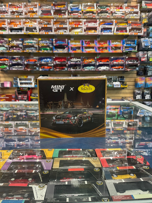 Mini GT 399 Porsche Taycan Turbo S NaRaYa