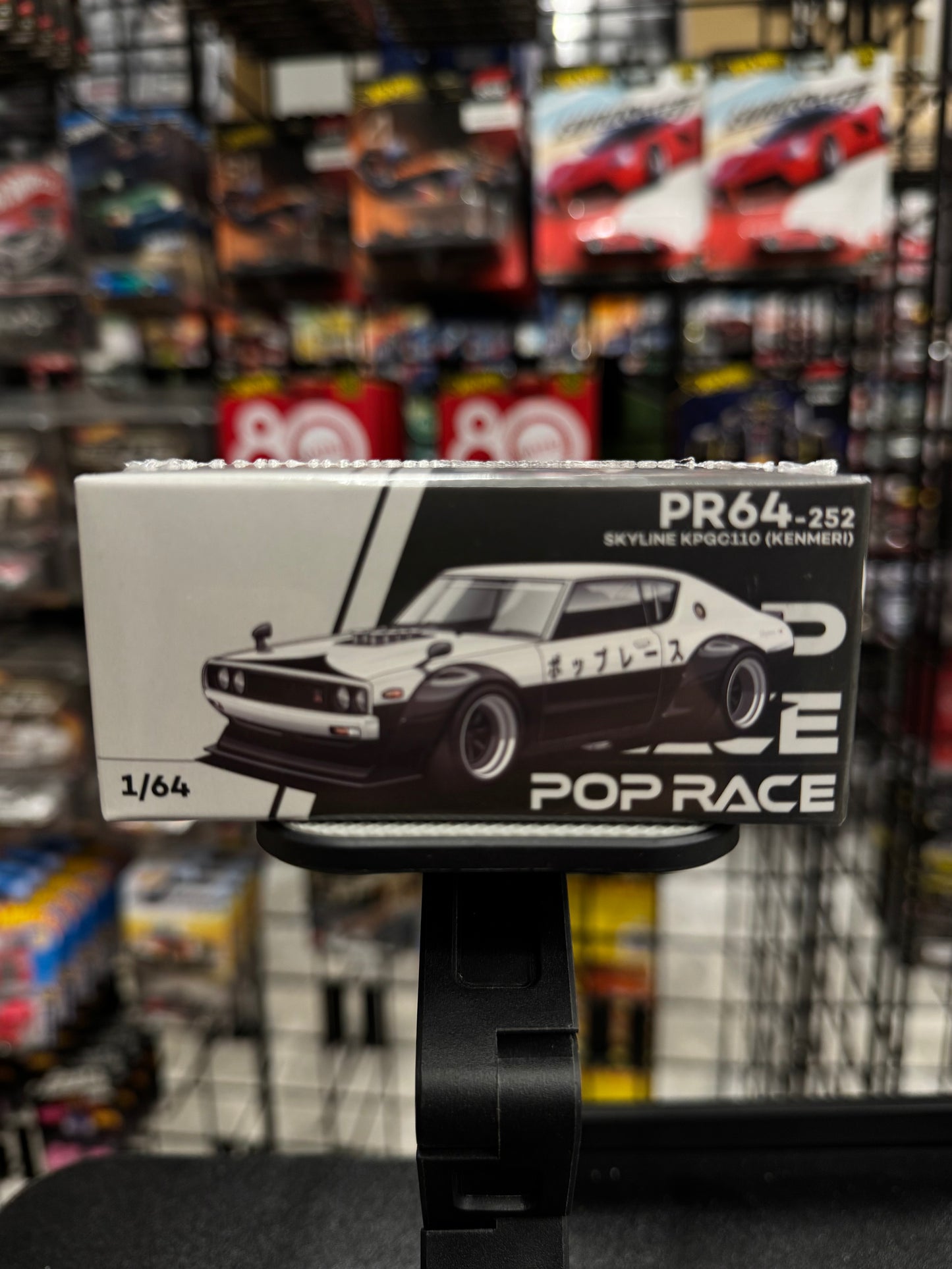Pop Race 252 SKYLINE KPGC110 (KENMER)