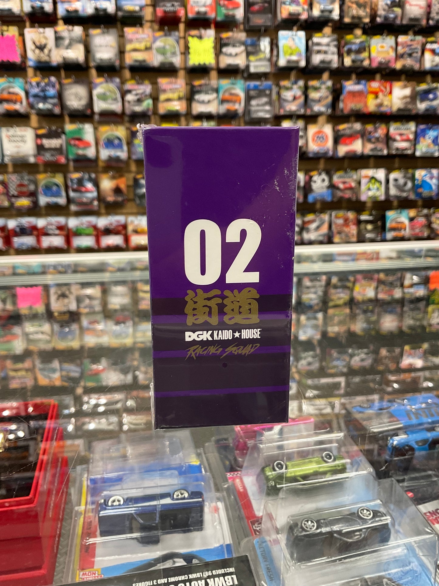 Kaido House x DGK Limited Edition Model | NISSAN SKYLINE GT-R (R34) V1 (#KHMG140)