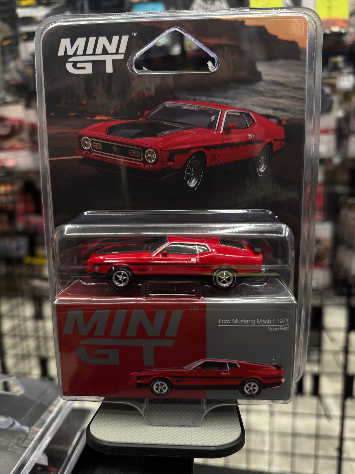 Mini GT 1122 Ford Mustang Mach 1 1971 Race Red