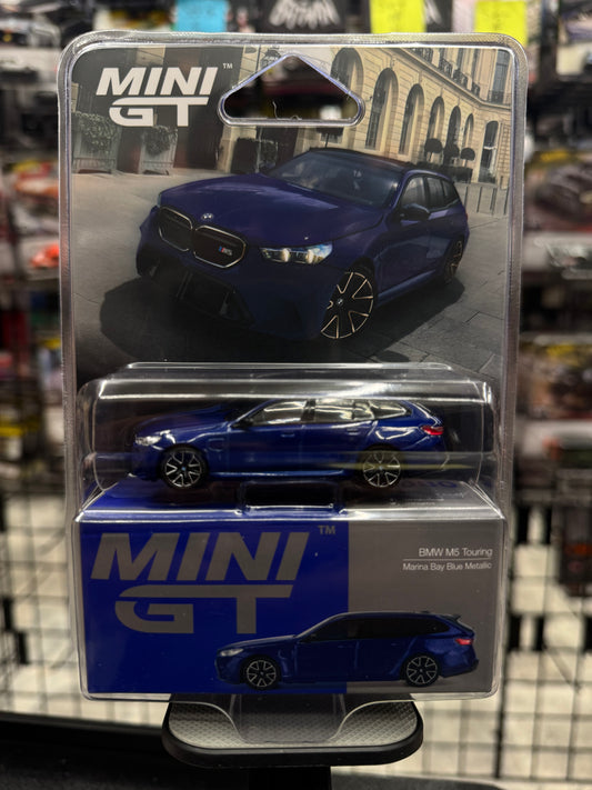 Mini GT 1080 BMW M5 Touring Marina Bay Blue Metallic