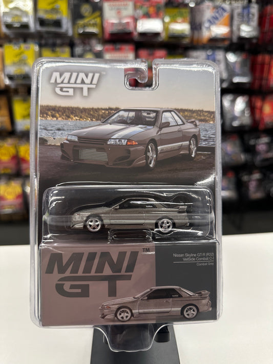 Mini GT 971 Nissan Skyline GT-R (R32) VeilSide Combat C-I Combat Grey