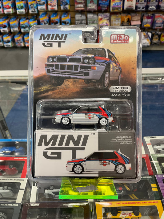 MiniGT 300 Lancia Delta HF Integrale Evoluzione Martini Racing