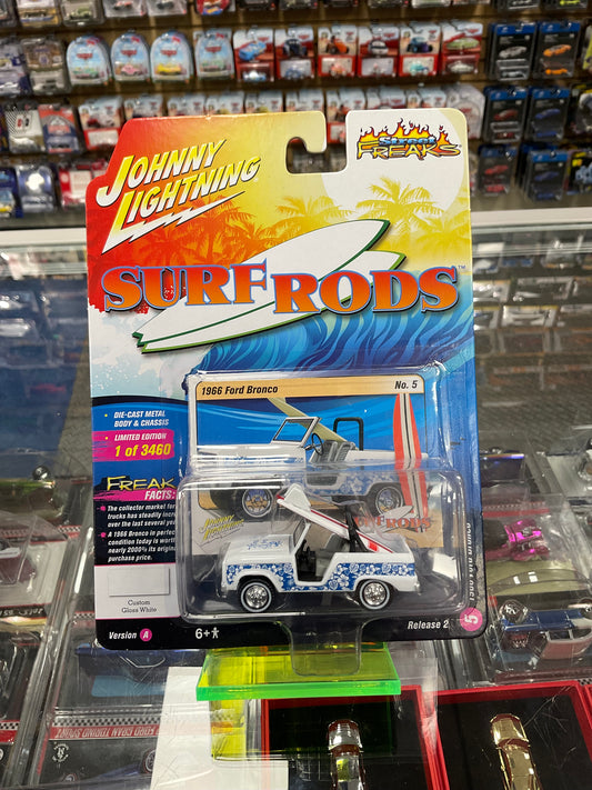 Johnny Lightning Surf Rods 1966 Ford Bronco Custom Gloss White