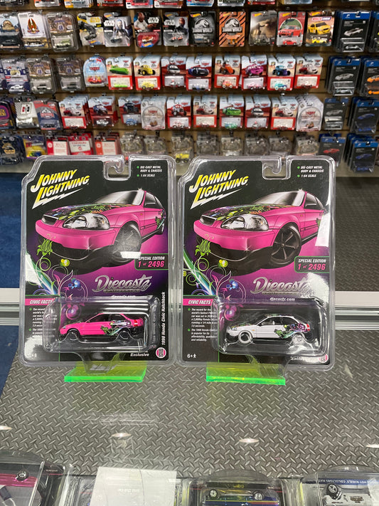 Johnny Lightning DiecastZ Exclusive 1998 Honda Civic Hatchback Pink Chase and Regular Diecastz Exclusive