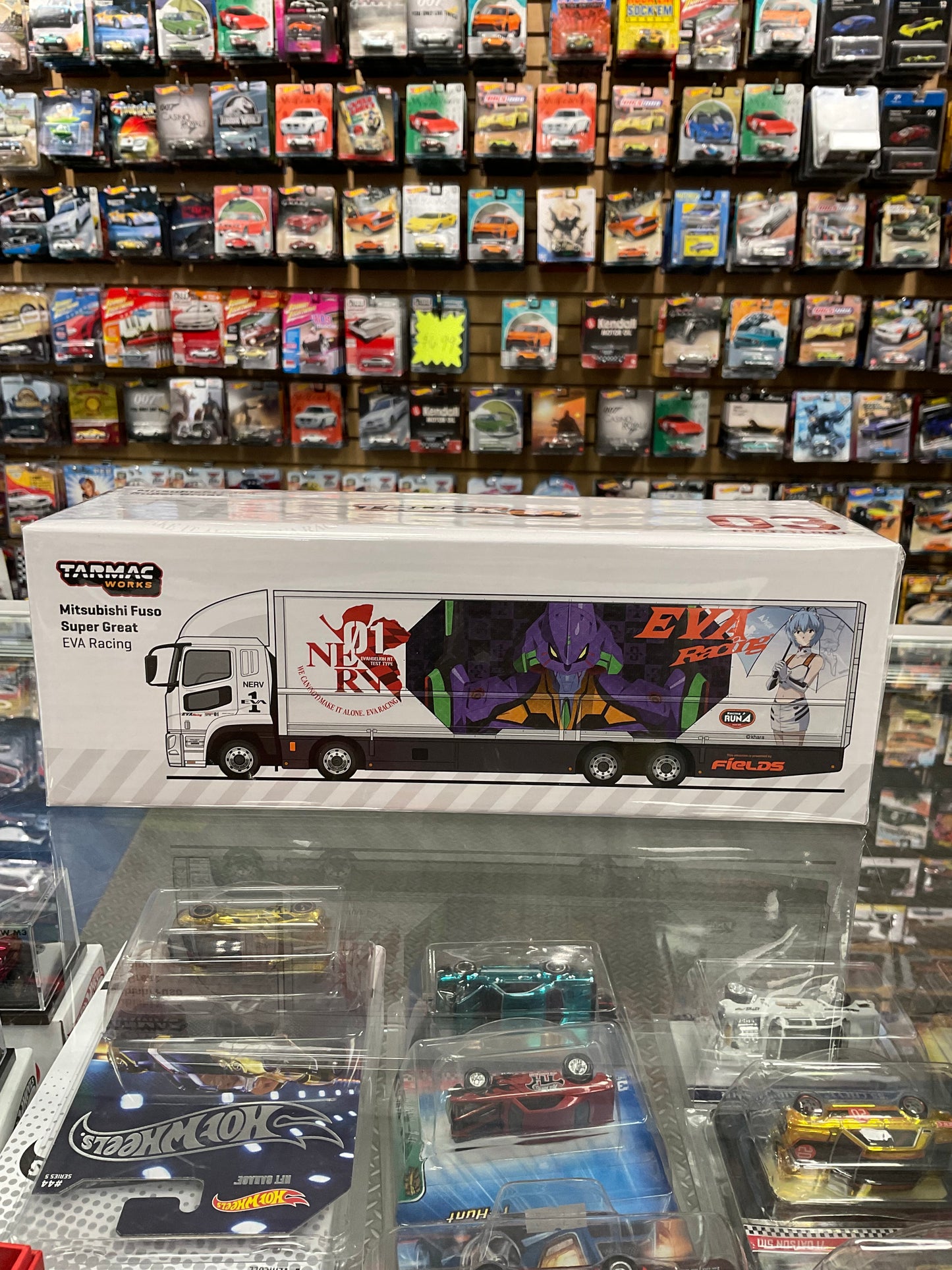 Tarmac Works Mitsubishi Fuso Super Great EVA Racing