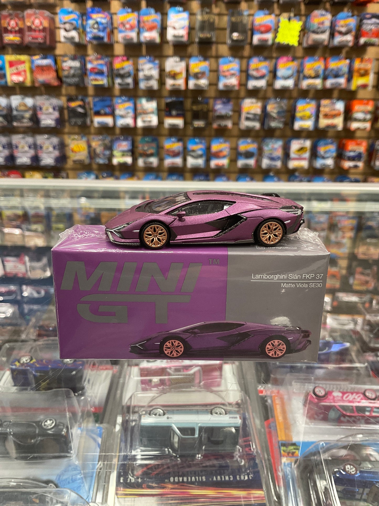 MiniGT 588 Lamborghini Sián FKP 37 Matte Viola SE30 Hong Kong Exclusive