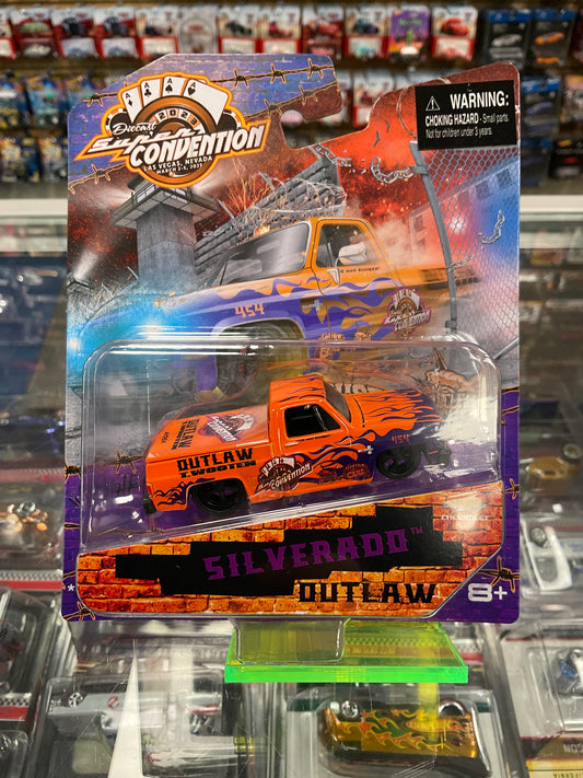 Maisto 2023 Diecast Super convention exclusive Silverado outlaw Orange/purple