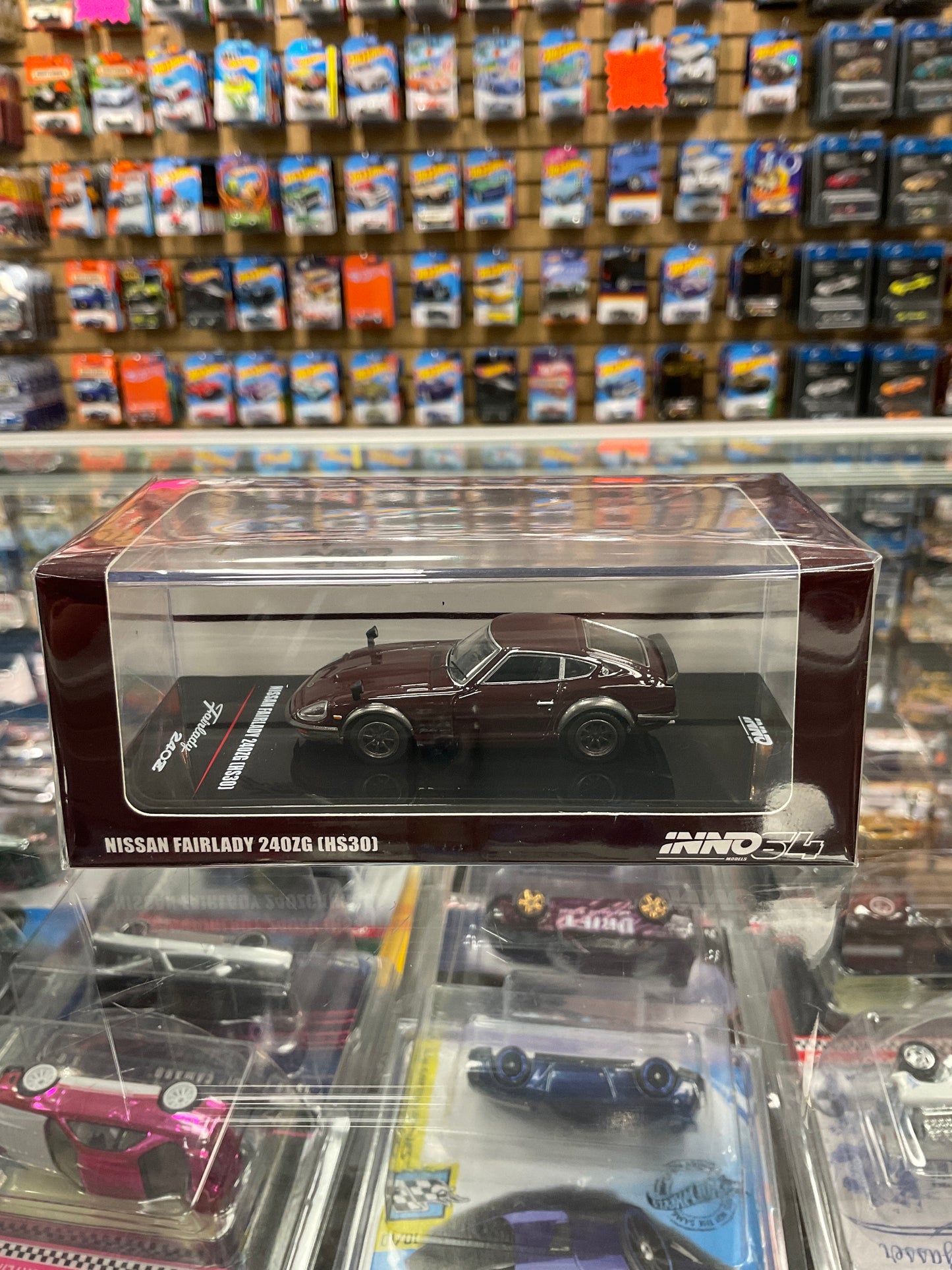 Inno64 Nissan Fairlady 240zg HS30 Maroon