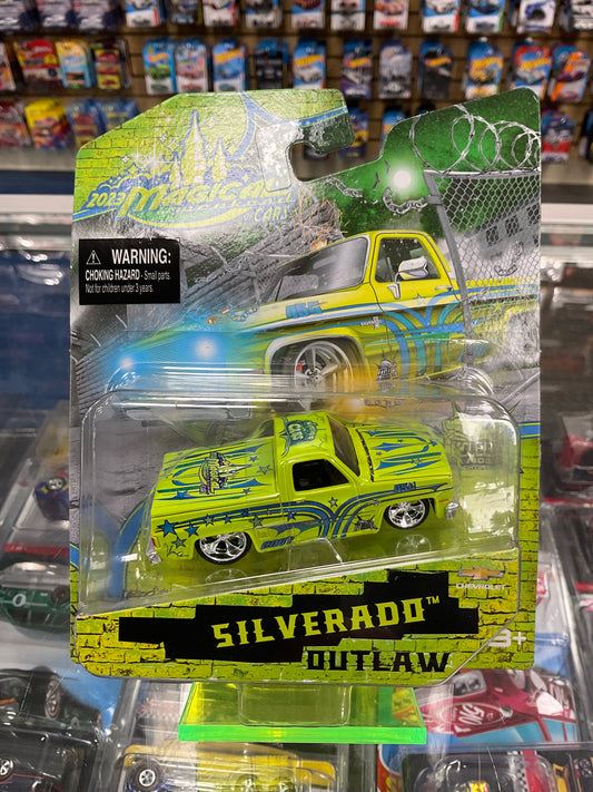 Maisto 2023 Magical weekend of cars Silverado Outlaw