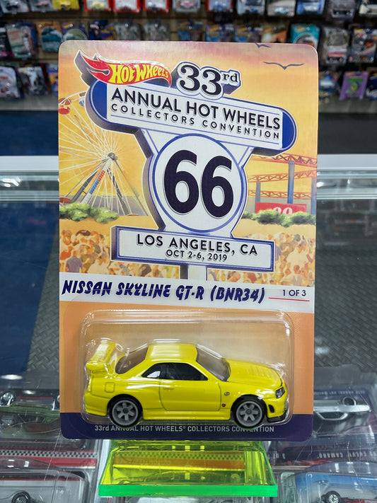 Hot wheels 33rd Annual Collectors Convention # 4858/5000 Yellow Nissan Skyline GT-R BNR34