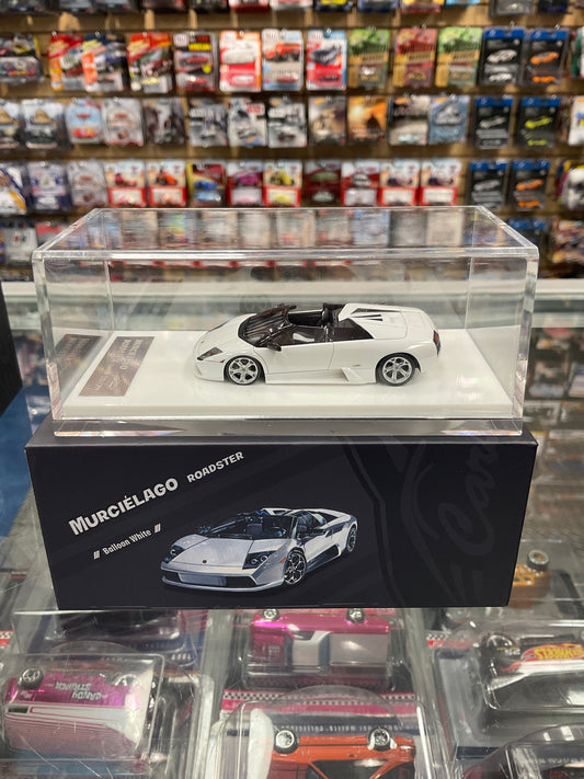 Car lounge Lamborghini Murciélago Roadster White resin ltd to 299