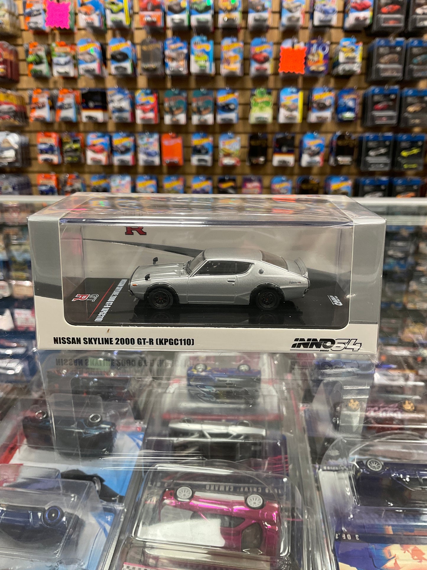 Inno64 Nissan Skyline 2000 GT-R KPGC110 Silver