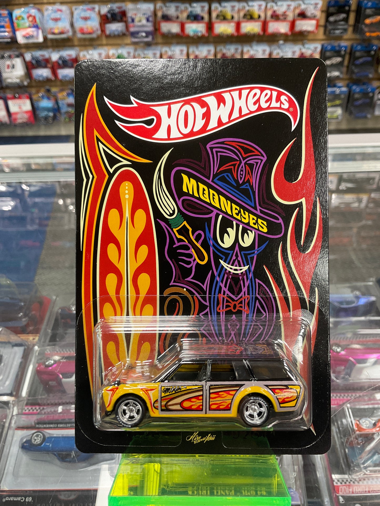 Hot Wheels Japan Convention Left Facing Datsun 510 Wagon MoonEyes