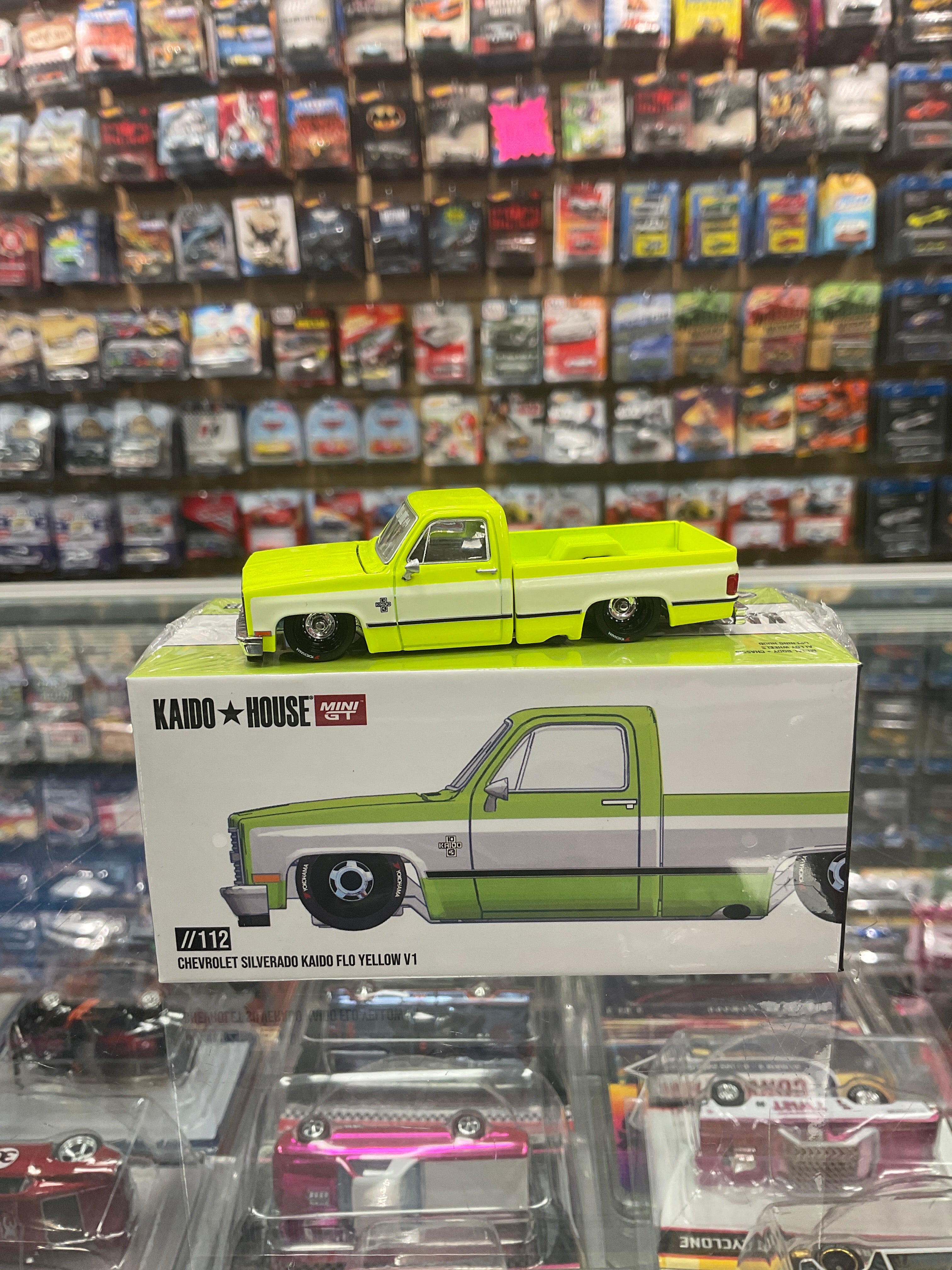 Kaido House 112 Chevrolet Silverado Kaido Flo Yellow V1 – Diecastz