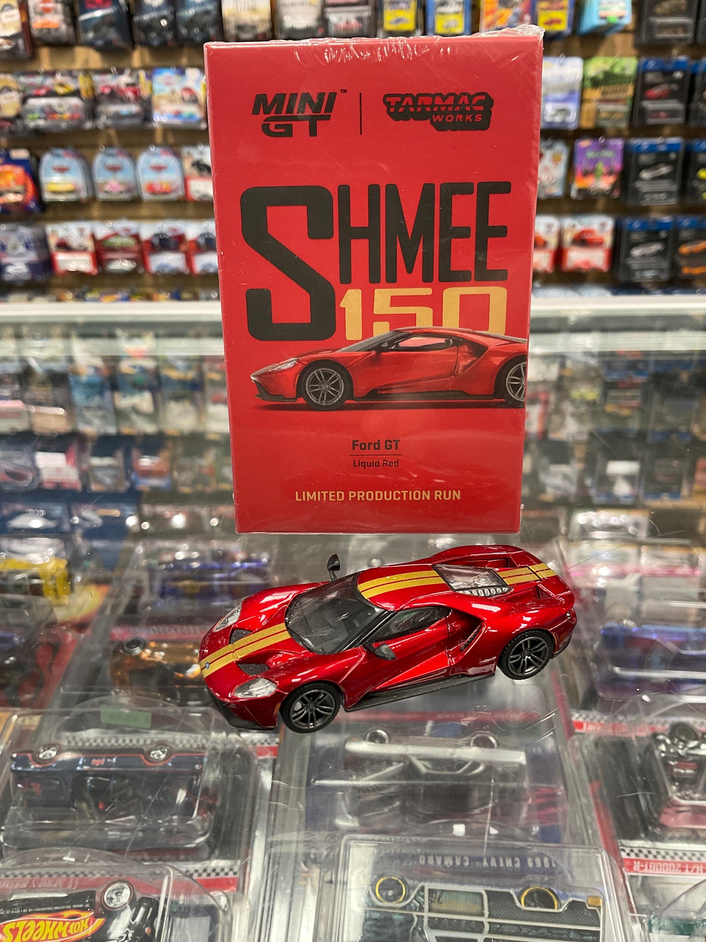 MiniGT 273 Ford GT Shmee150 Liquid Red