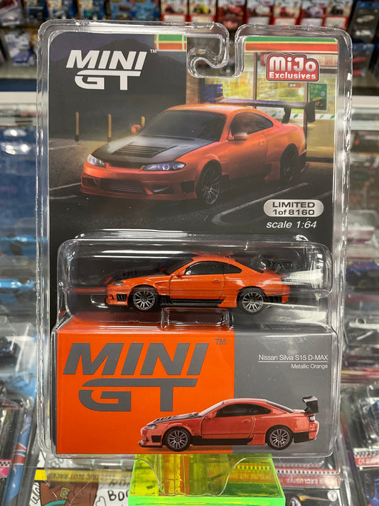 MiniGT 581 Nissan Silvia S15 D-Max Metallic Orange