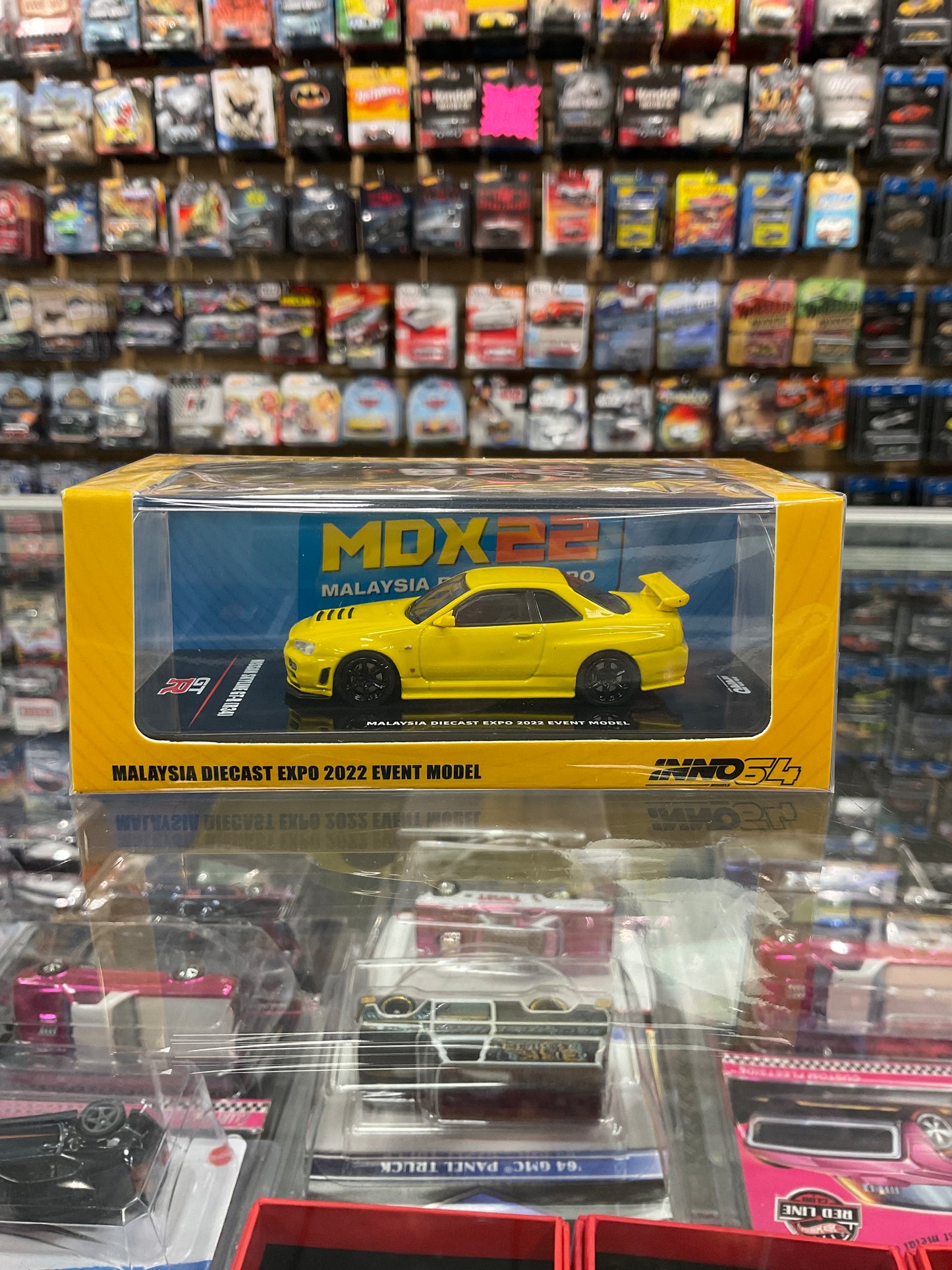 Inno64 MDX 2022 Exclusive Nissan Skyline GT-R R34 yellow Malaysia Diecast Exclusive